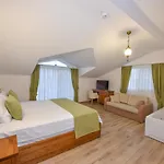 Infinity Ruby Hotel 4*