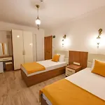 Infinity Ruby フェティエ