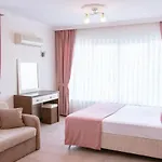 Infinity Ruby フェティエ