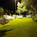 ホテル Infinity Ruby フェティエ