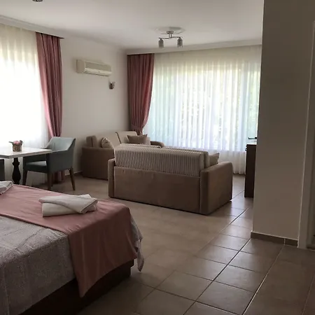 Otel Infinity Ruby 4*